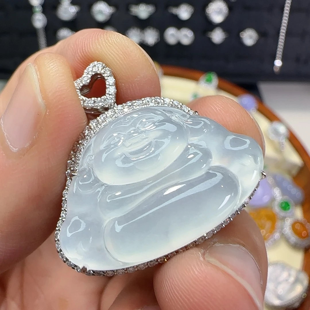 翡翠18K金镶嵌颈饰天然翡翠