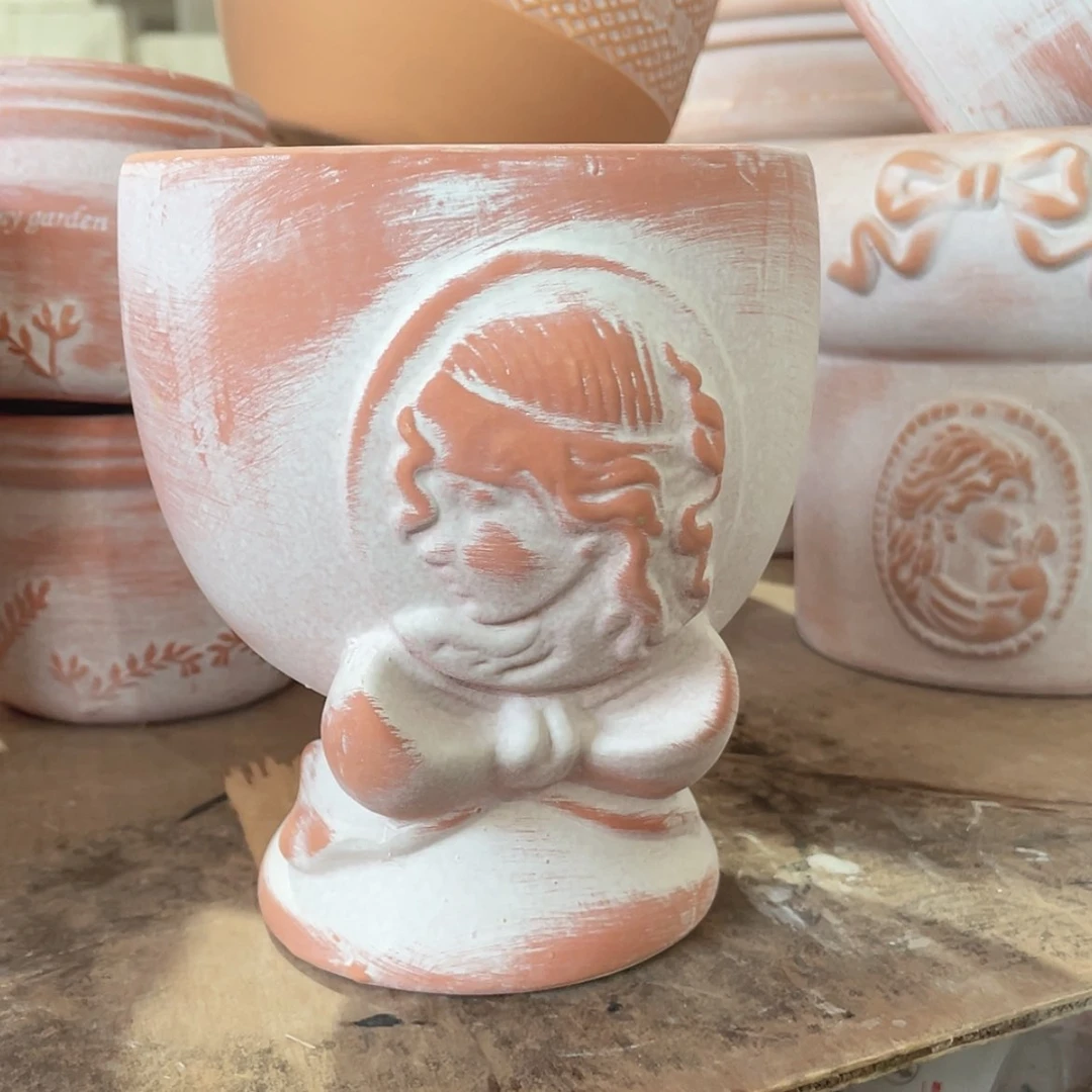 【闪购商品】红陶复古奖杯女神13-16