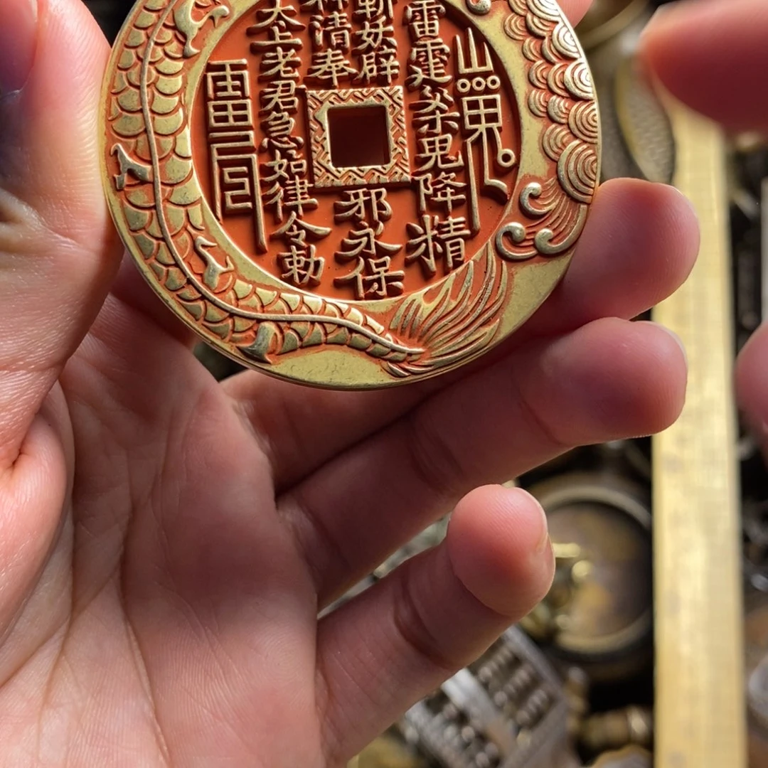 精美铜器做工精良