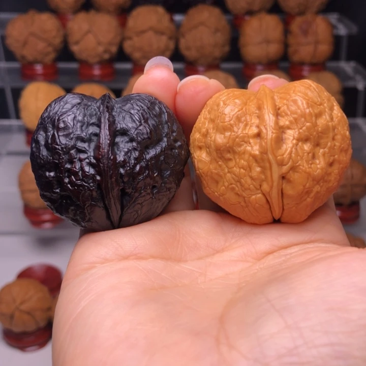 文玩核桃吊坠21峭壁元宝