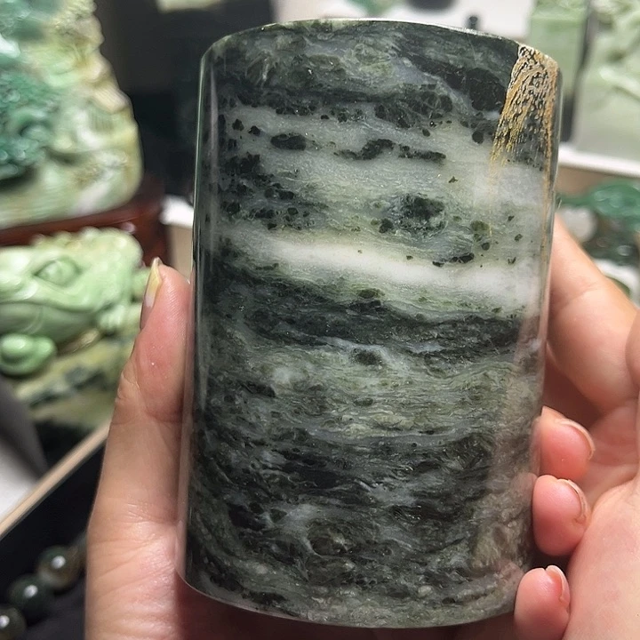 独山玉未镶嵌摆件风***：