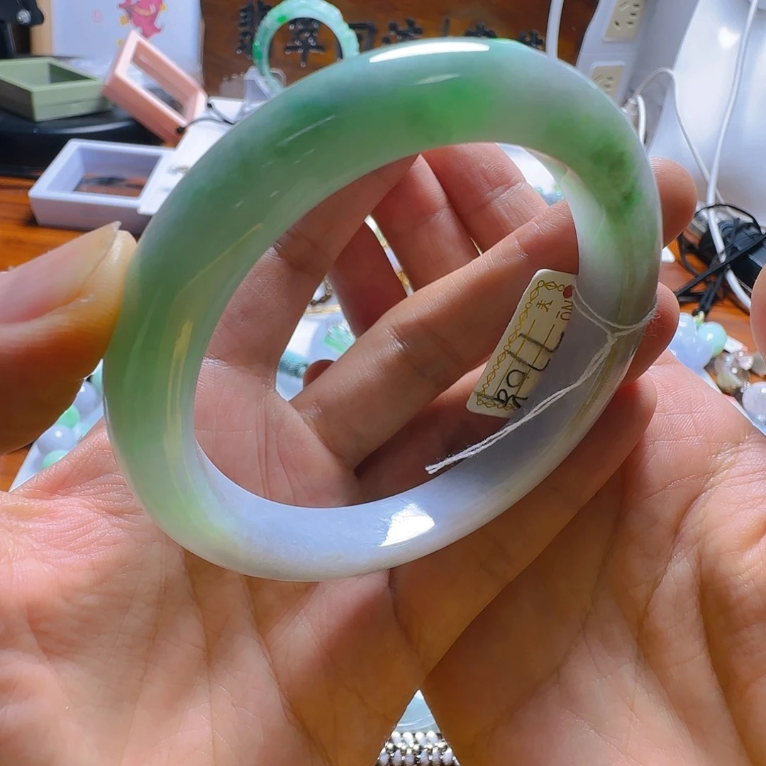 翡翠未镶嵌手镯翡翠770