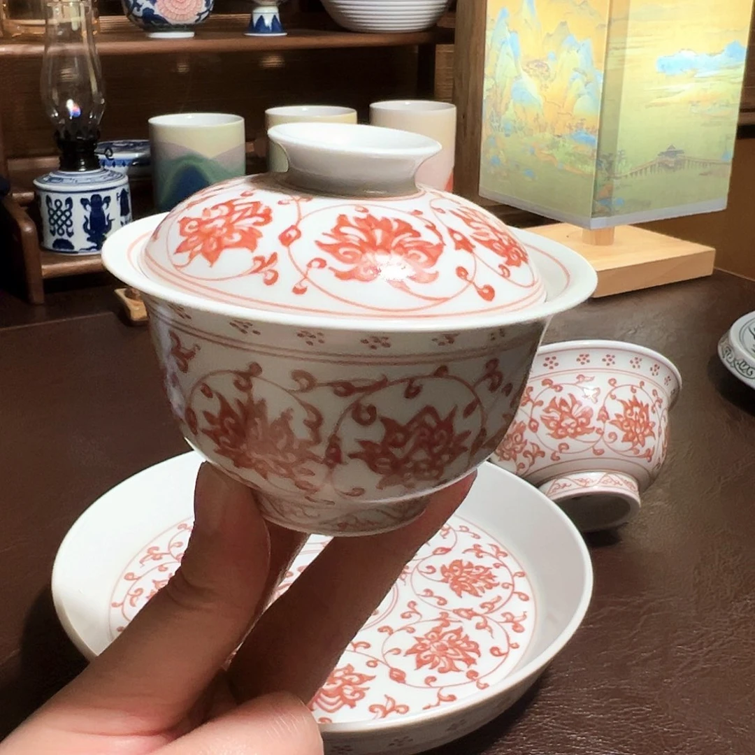 瓷壶承精品手绘釉里红盖碗福利价