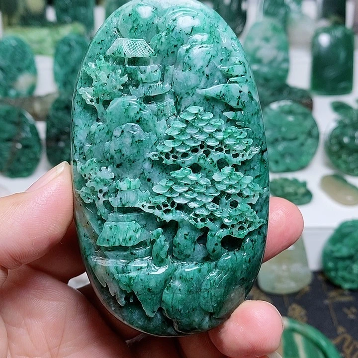 未镶嵌独山玉颈饰