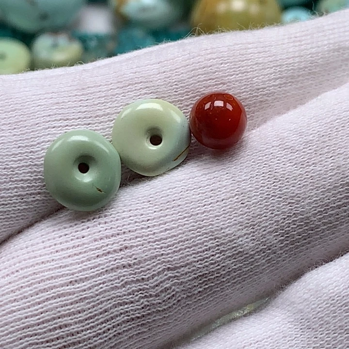 未镶嵌南红玛瑙珠宝奇石