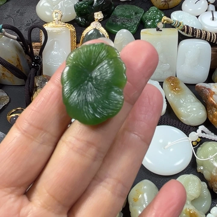 和田玉（碧玉）未镶嵌挂件