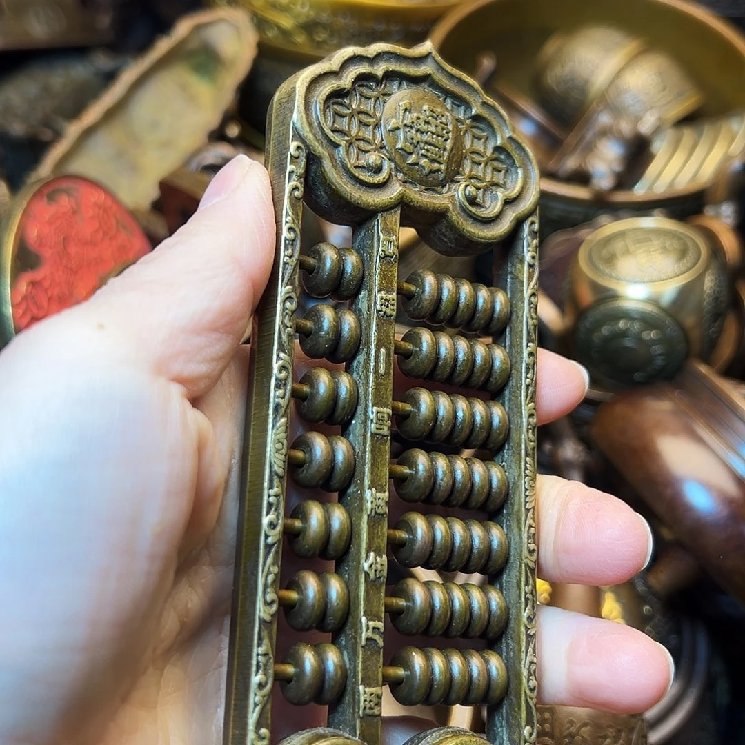 精美铜器工艺品等