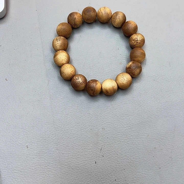 沉香沉香枕1.3mm老白棋圆单圈，11克多样性发一