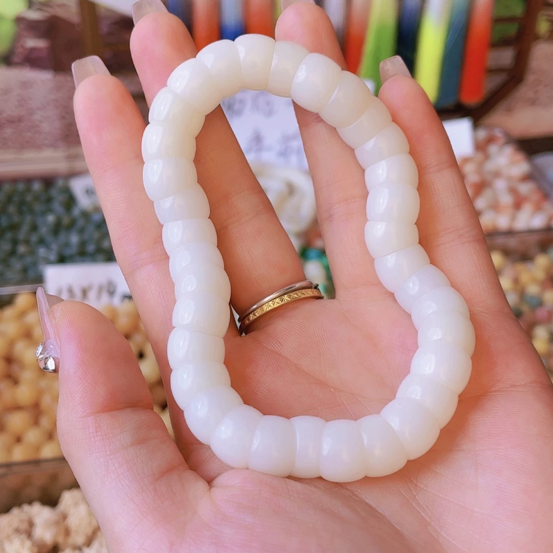 白玉菩提吊坠2条全品猪大肠手串