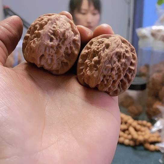【闪购商品】把件文玩核桃39野狼小众