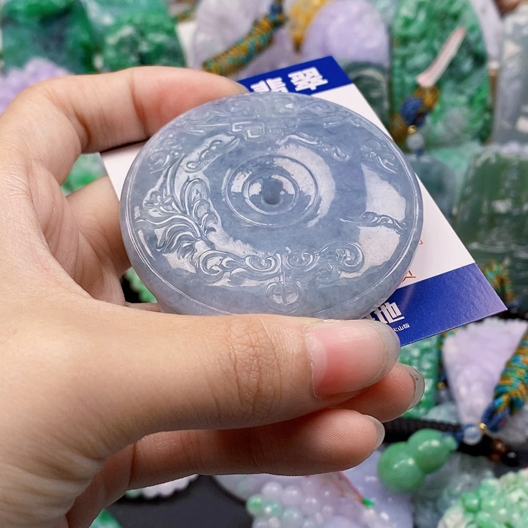 吊坠(不含链)未镶嵌翡翠?****奶