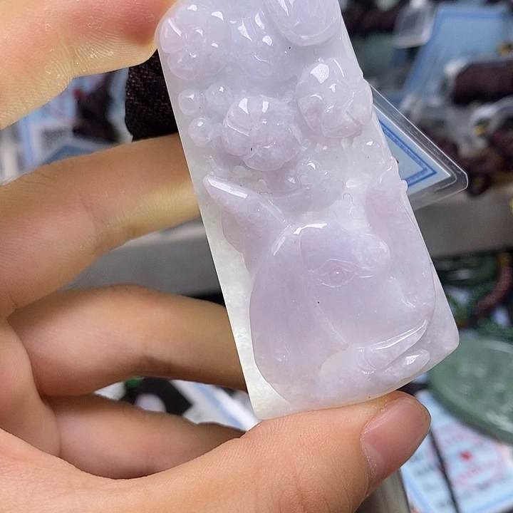 翡翠未镶嵌颈饰322