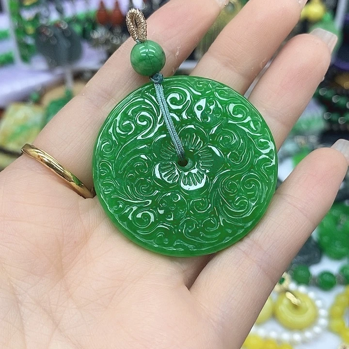 翡翠未镶嵌颈饰项链69