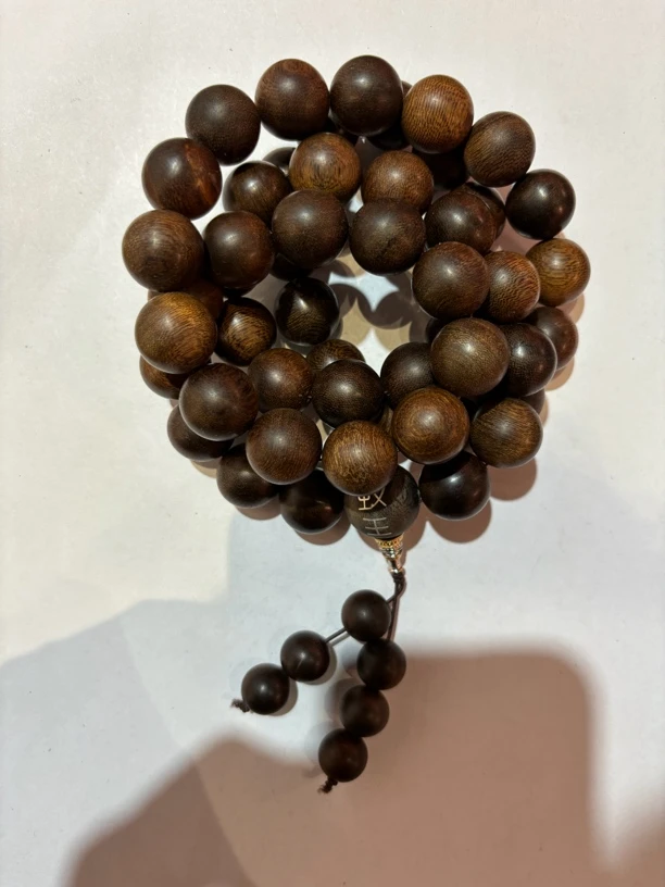 沉香 香港伞竹格昆仑梅格结合老料长串1.8（双标）