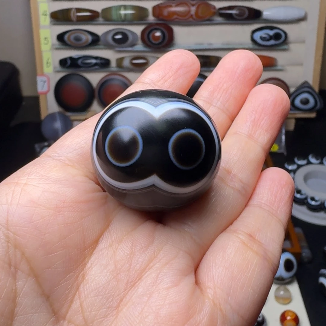 浅***黛玛瑙/玉髓颈饰未镶嵌