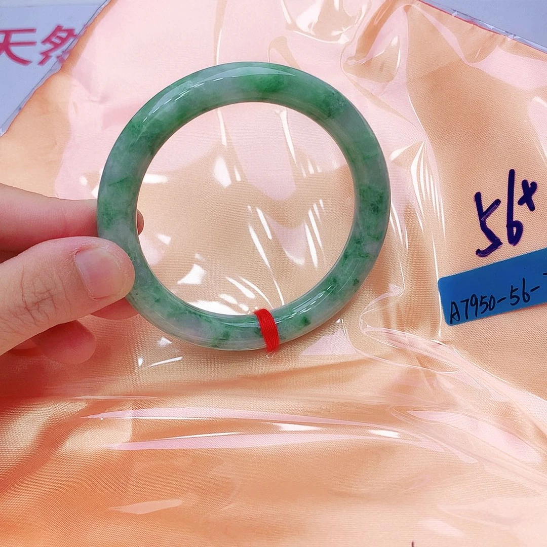 未镶嵌手镯翡翠翡翠