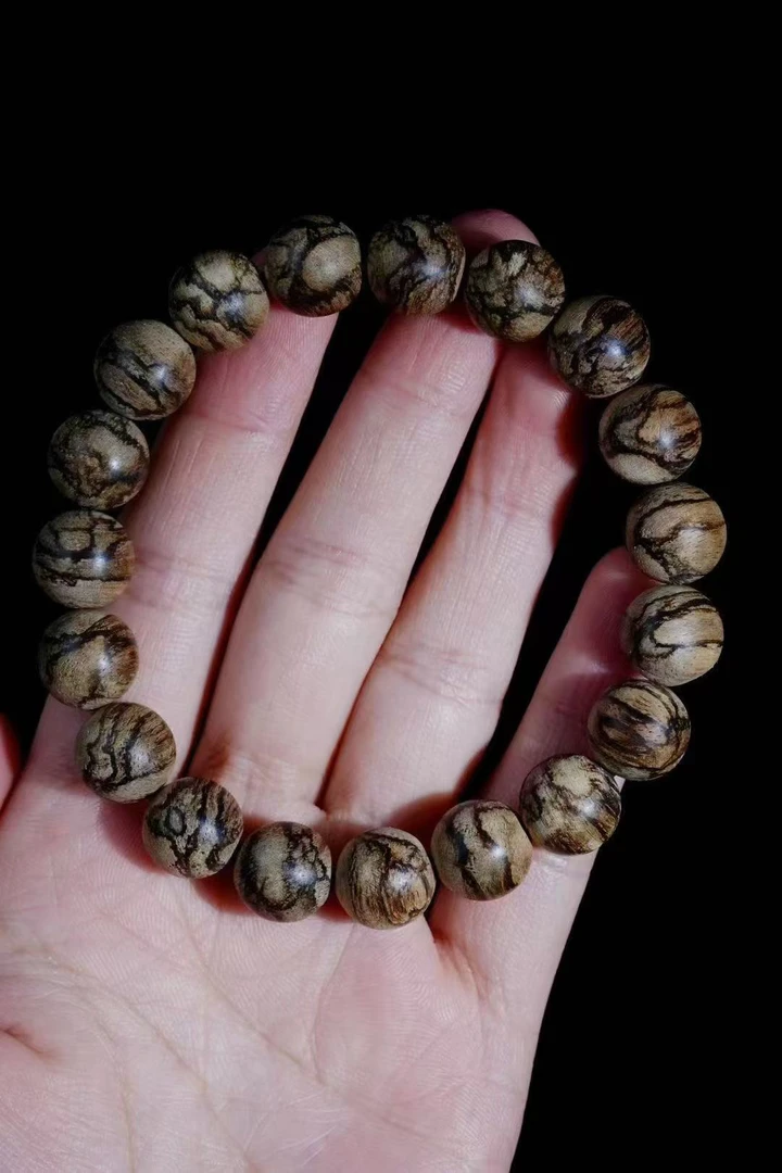 达拉干1.1单圈手串12.3克