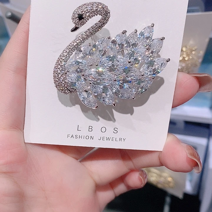 锆石铜合金奢华天鹅胸针 经典款