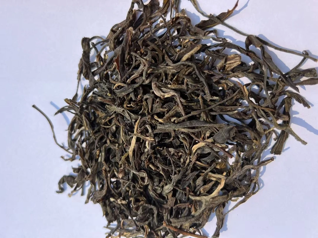 2025年布朗山章家老寨 普洱生茶散茶