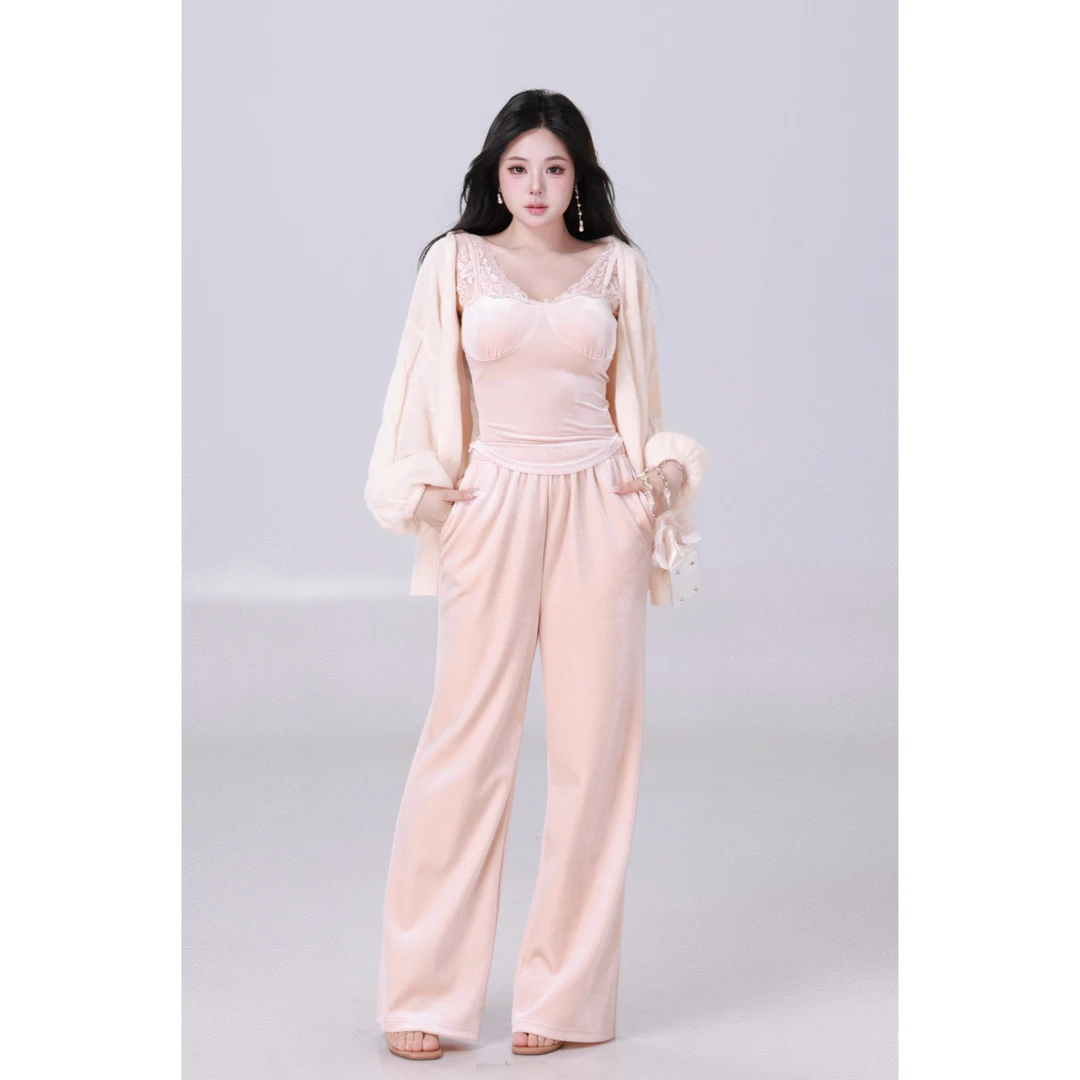 清清MengFairy【少女秘事】纯欲丝绒吊带上衣高腰丝绒长裤套装4886M