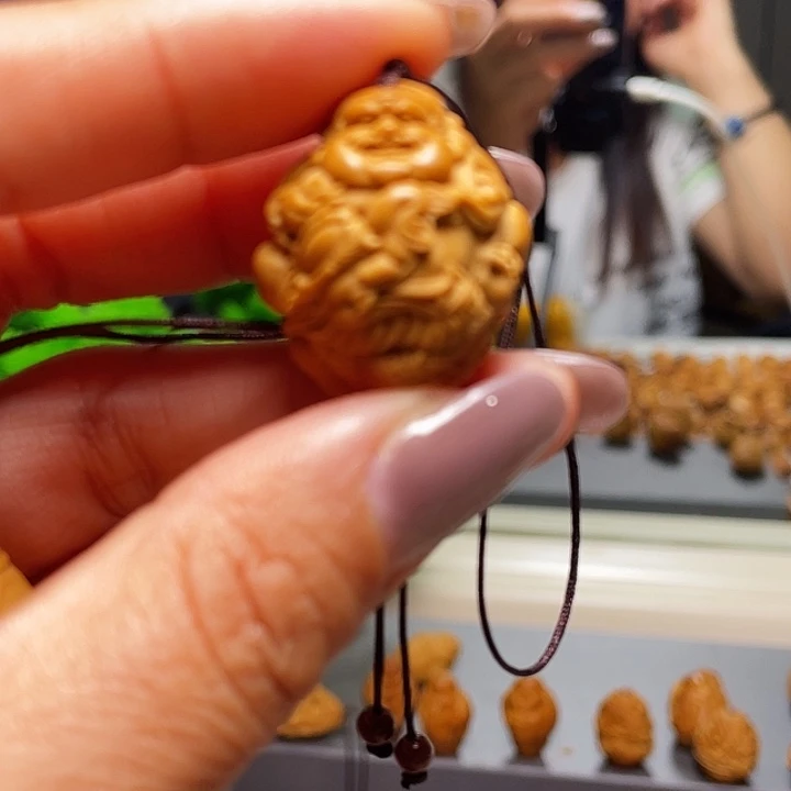 橄榄核吊坠橄榄核