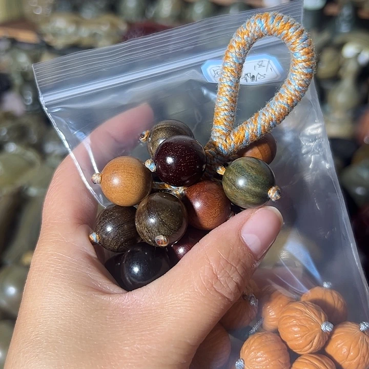 东***珠木多宝葡萄串1.5 666