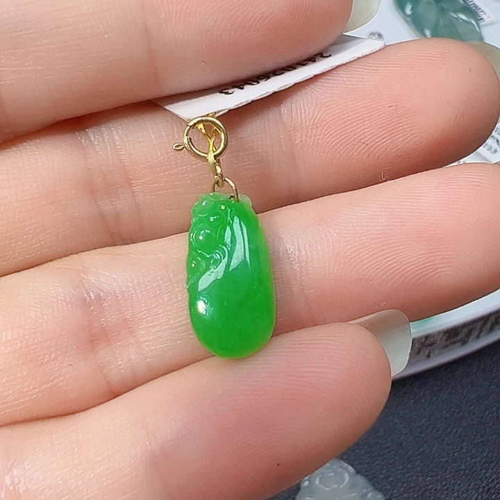 翡翠挂件18K金镶嵌翡翠