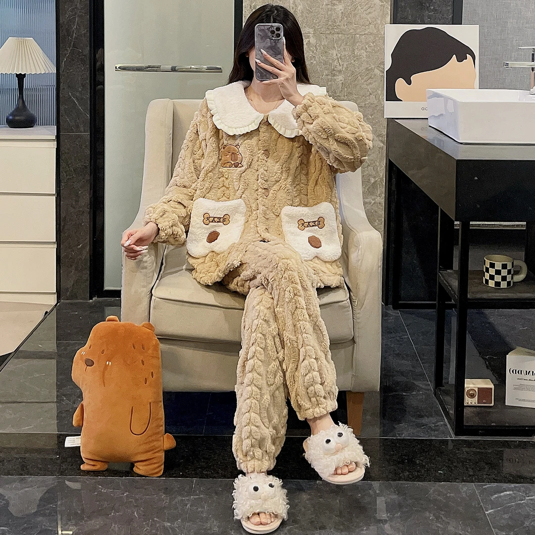 长毛绒睡衣女新款冬季娃娃领加绒加厚保暖学生舒适宽松家居服套装