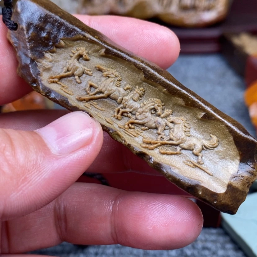 【闪购商品】原石雕刻手把件