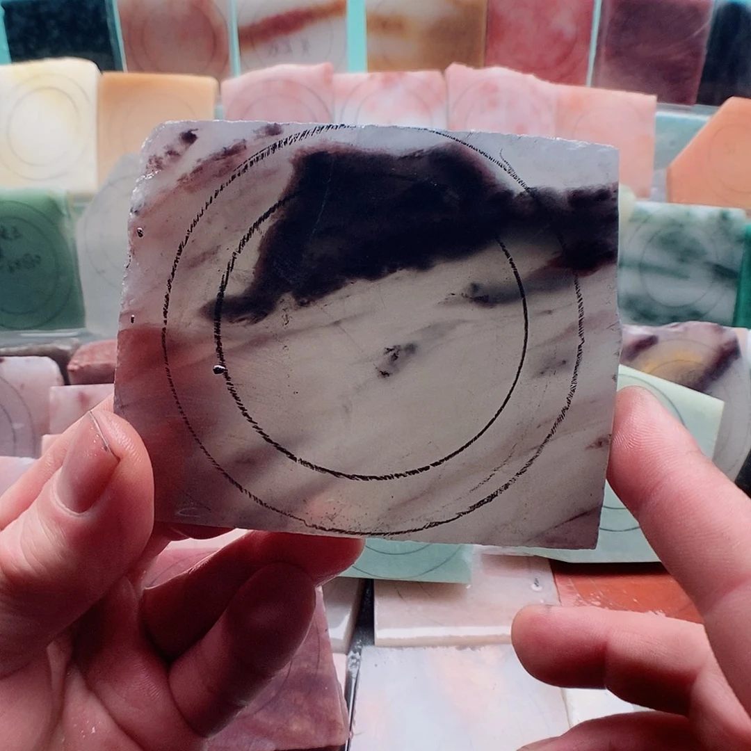 石英质玉（金丝玉）手镯未镶嵌手镯定制