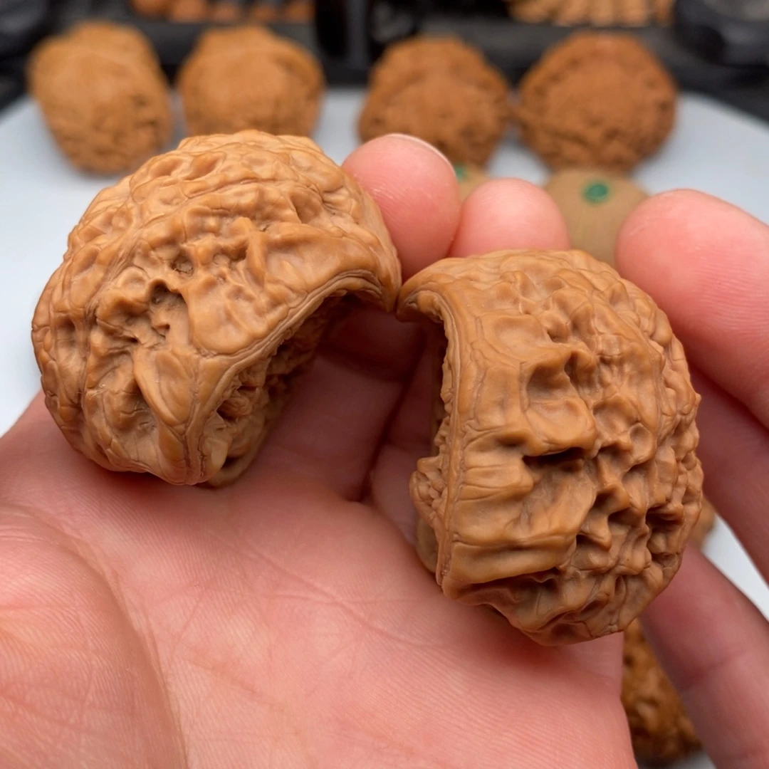 文玩核桃把件6****6蛇头核桃