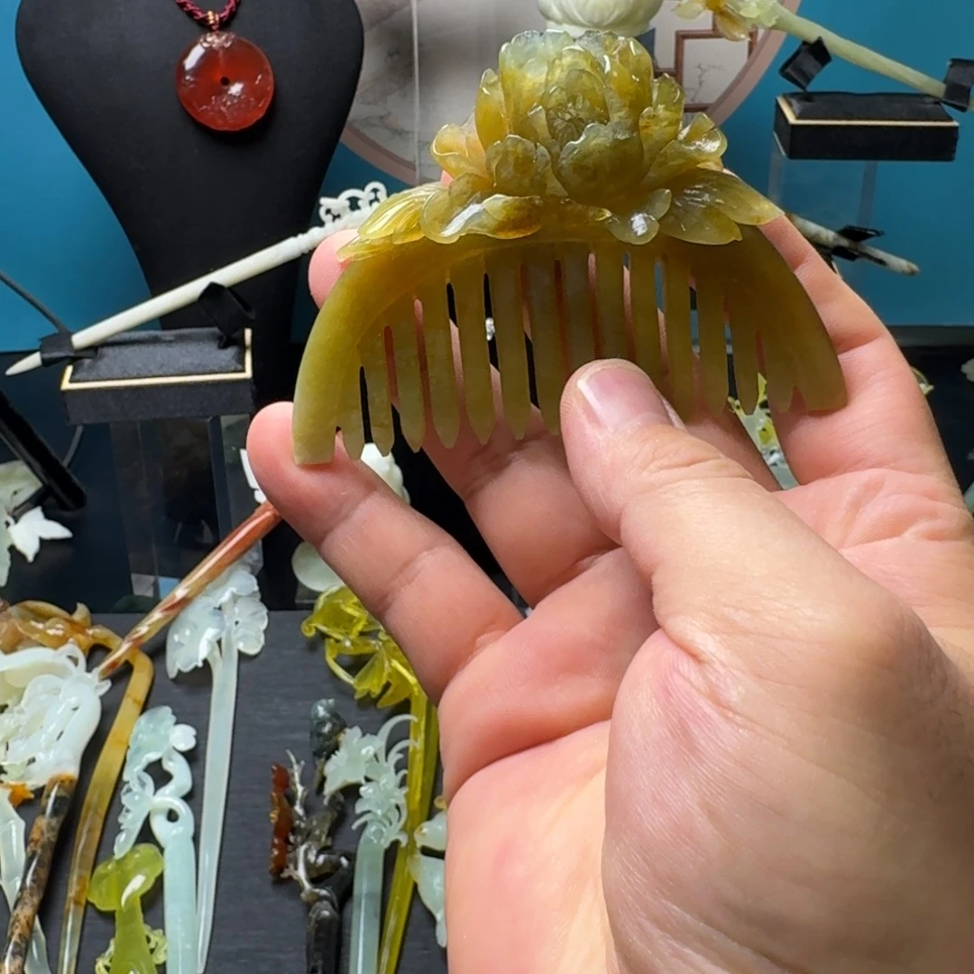 蛇纹石玉未镶嵌发饰