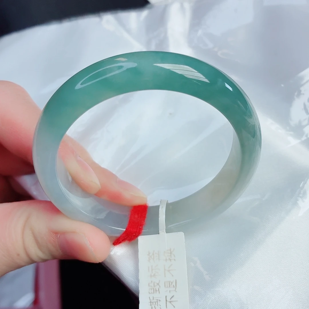 翡翠未镶嵌手镯天然翡翠A货