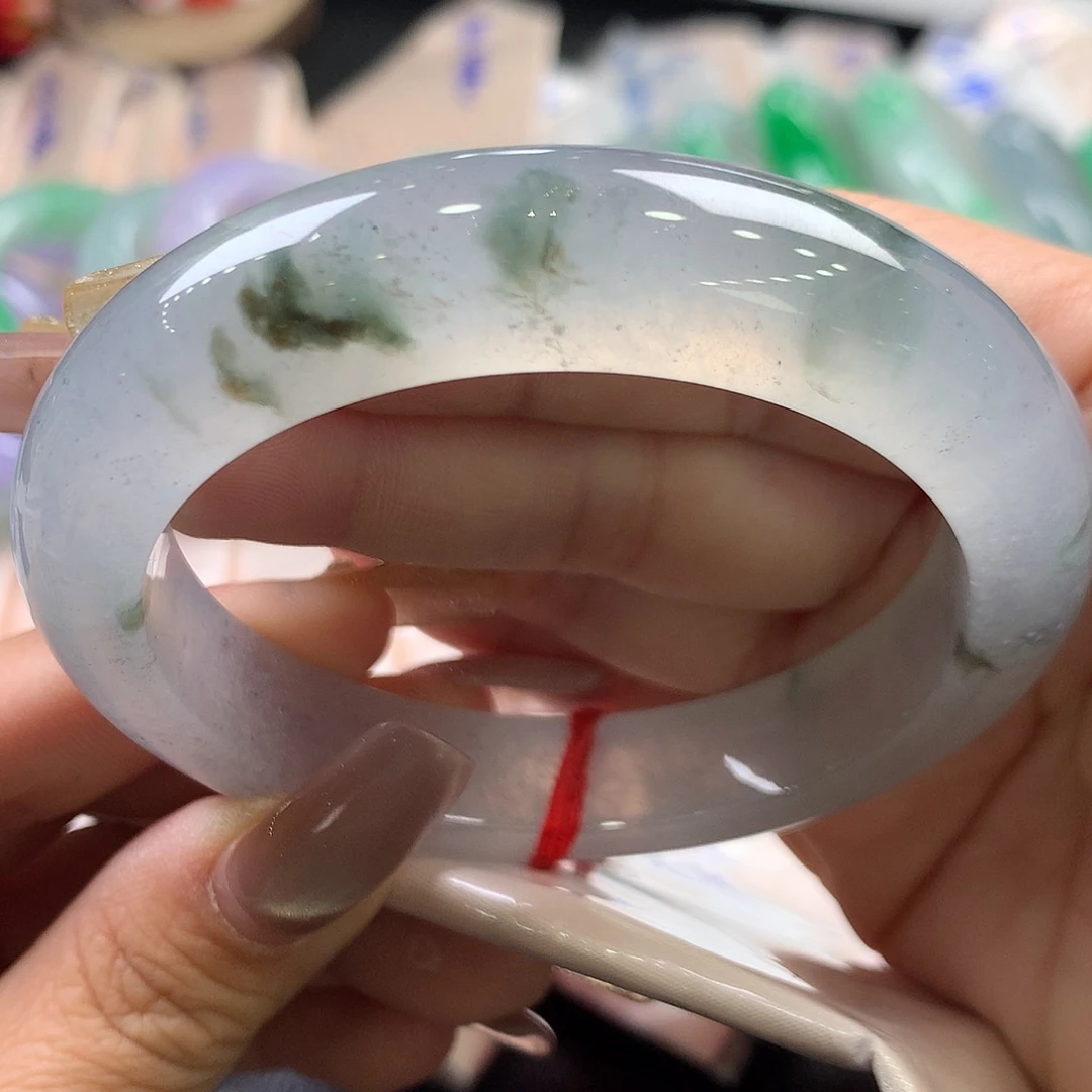 翡翠未镶嵌手镯56.6正圈