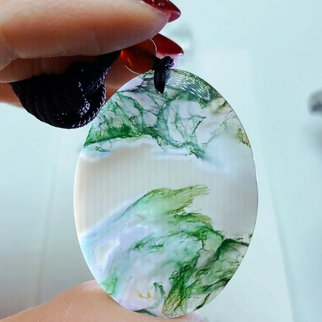 玛瑙/玉髓颈饰未镶嵌井*