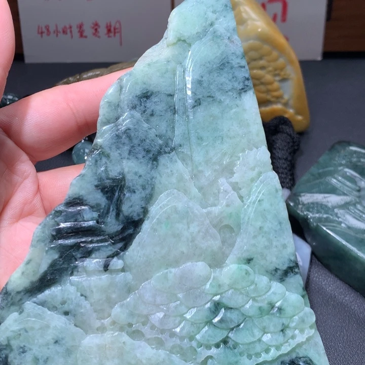 翡翠未镶嵌颈饰转支付宝了