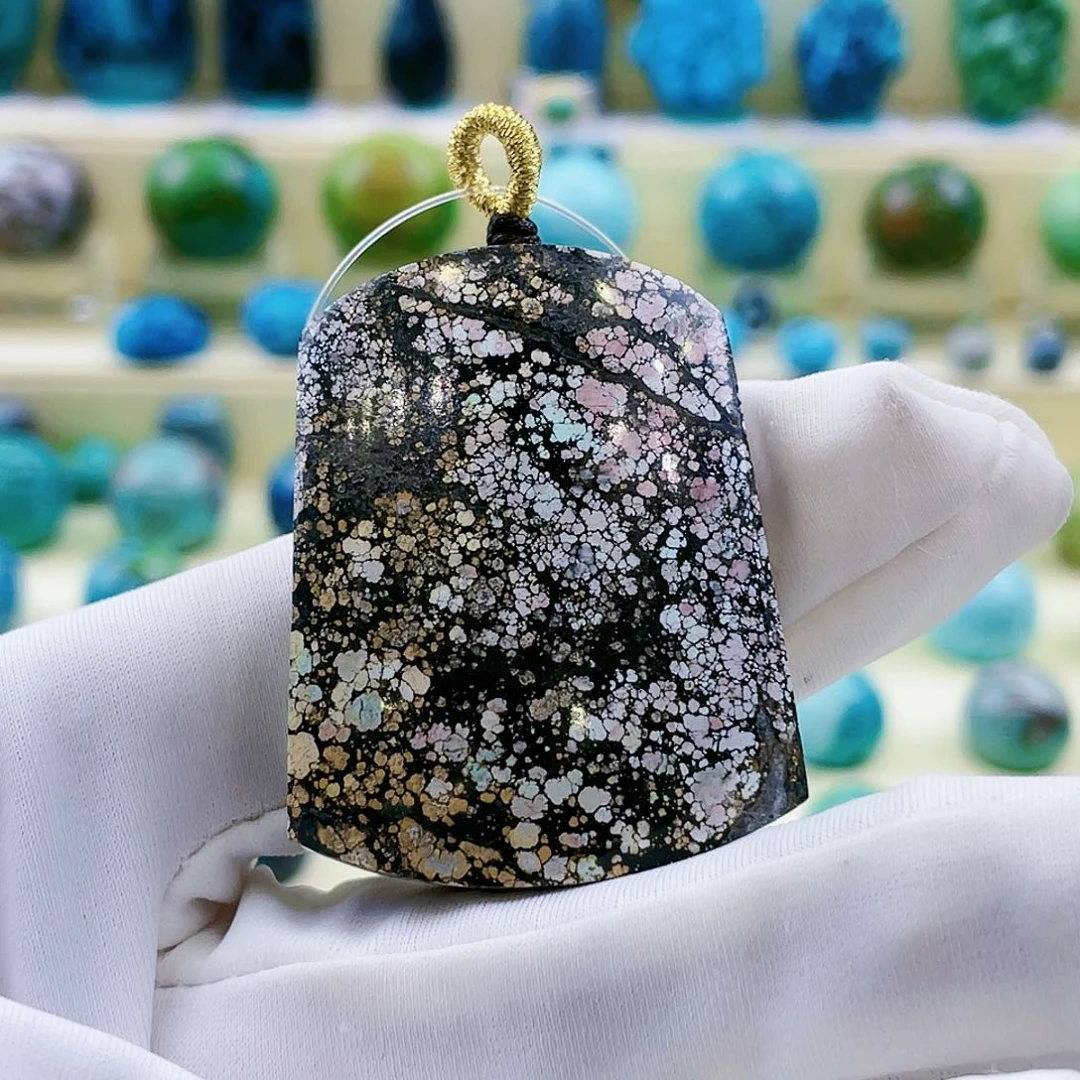 绿松石挂件未镶嵌