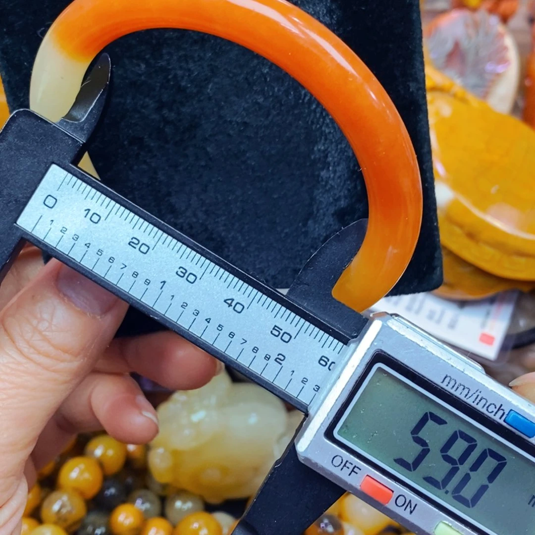 合金石英质玉（黄龙玉）珠宝半成品