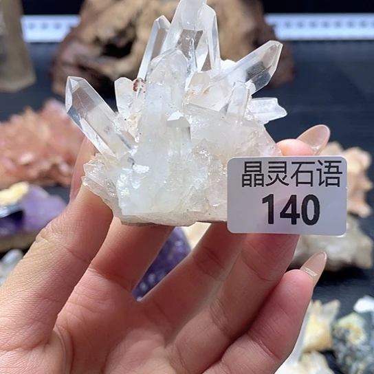 未镶嵌水晶大型摆件（非配饰）