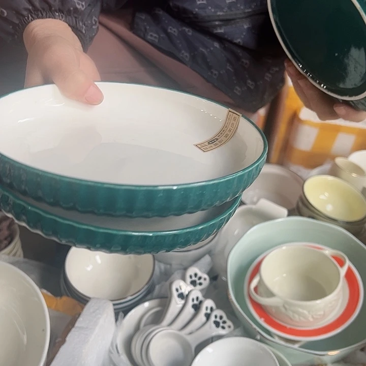 陶瓷工艺餐具4只微瑕