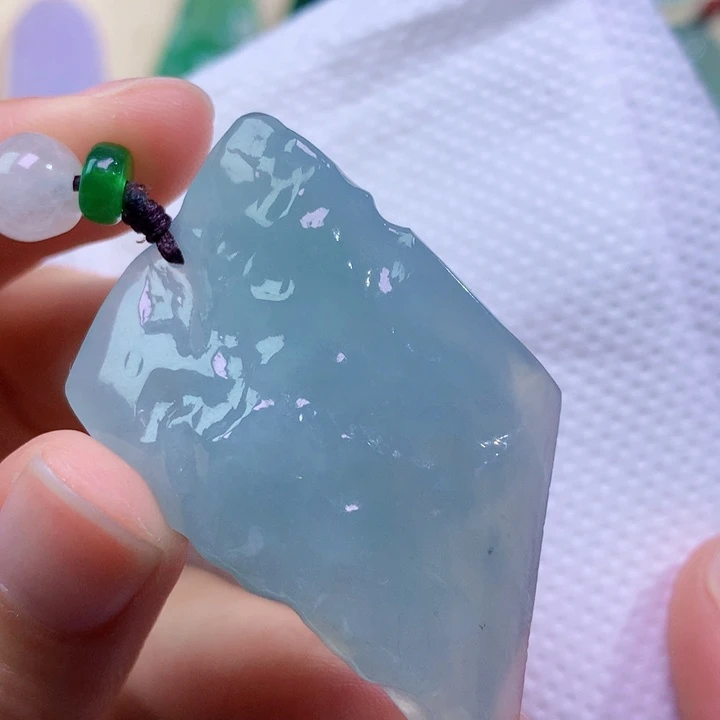 翡翠未镶嵌吊坠(不含链) 1685
