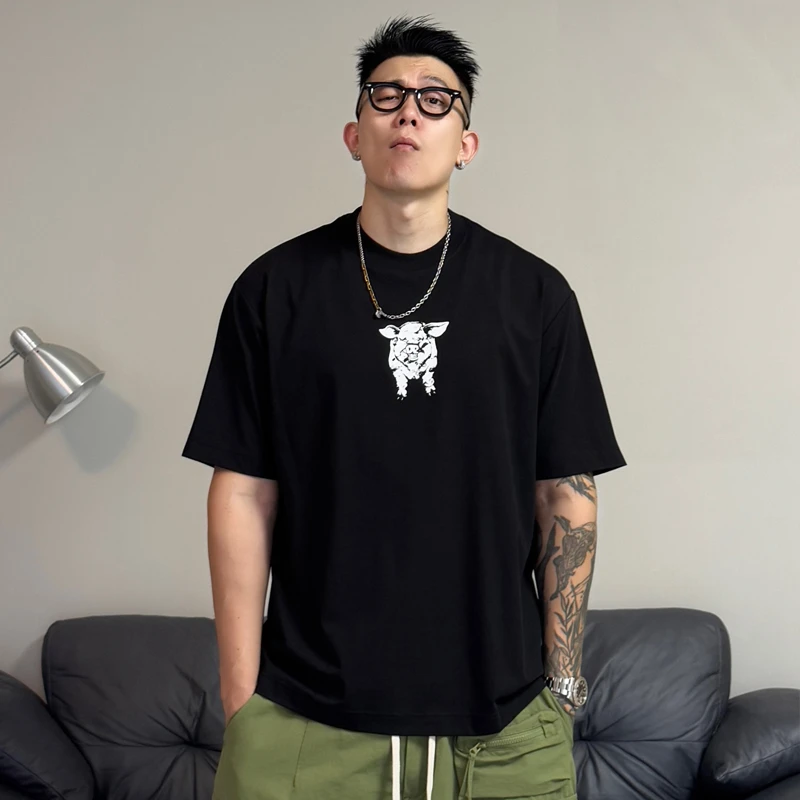 郑郑郑NEIQ店冰感猪仔印花T恤微宽松T恤夏季时尚黑白圆领男士