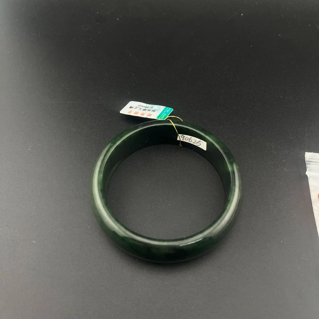ZGY0104XH标069和田玉碧玉手镯多样性发货发其一