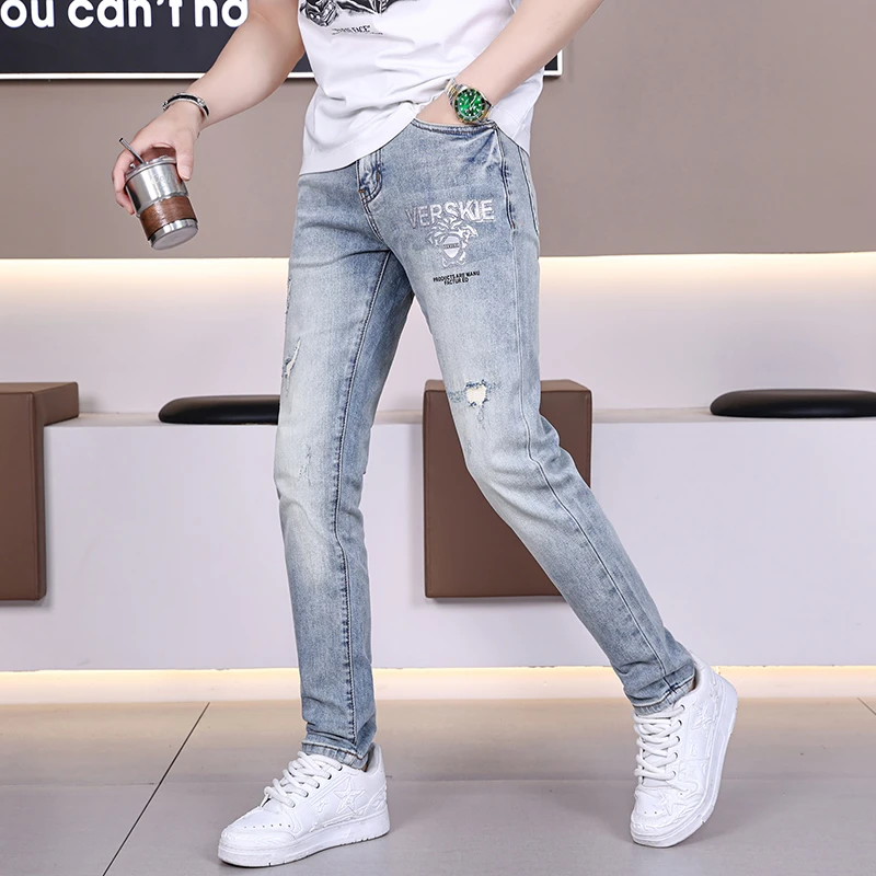 春夏新款男士牛仔裤夏季时尚百搭破洞薄款修身小脚弹力牛仔长裤