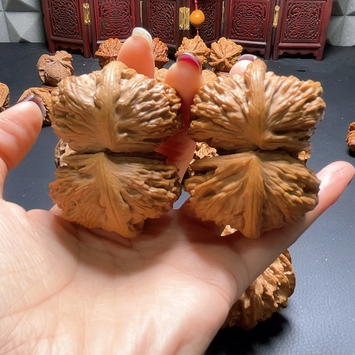 吊坠文玩核桃白狮子连体核桃55尺寸哈哈哈哈哈哈哈