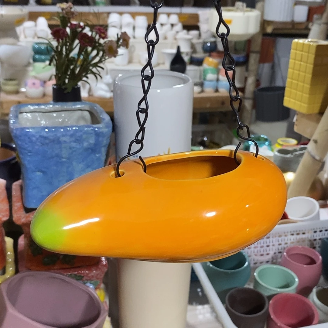 摆件陶盆有孔 瑕疵介意勿拍