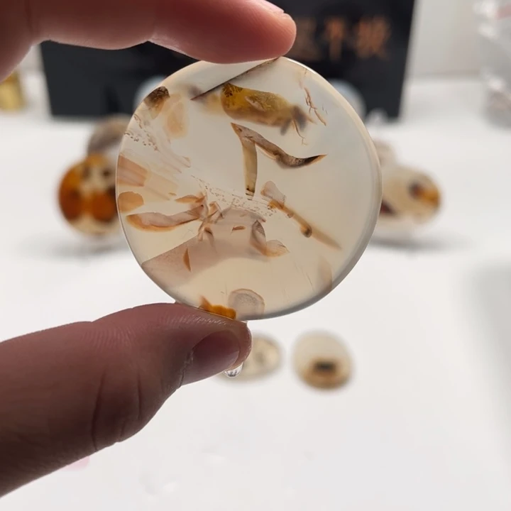 玛瑙/玉髓未镶嵌吊坠(不含链)