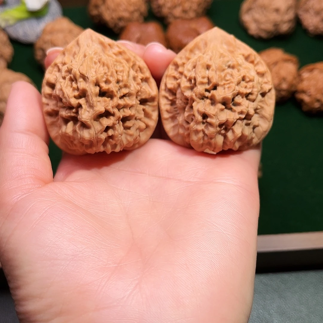 核桃涞水山地果麒麟纹官帽45尺