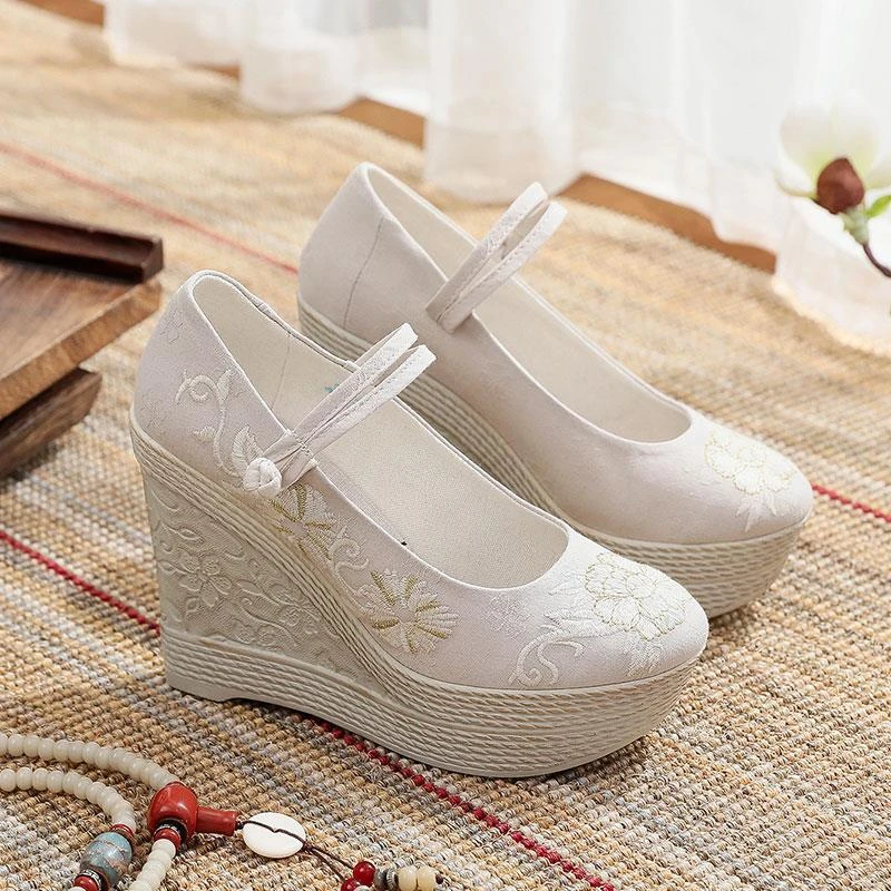 坡跟旗袍鞋春新款超高跟老北京布鞋女增高茶禅汉服鞋民族风绣花鞋