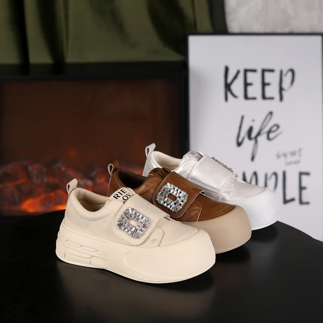 【RIELOV】增高6cm时尚潮流百搭女士休闲鞋168-26